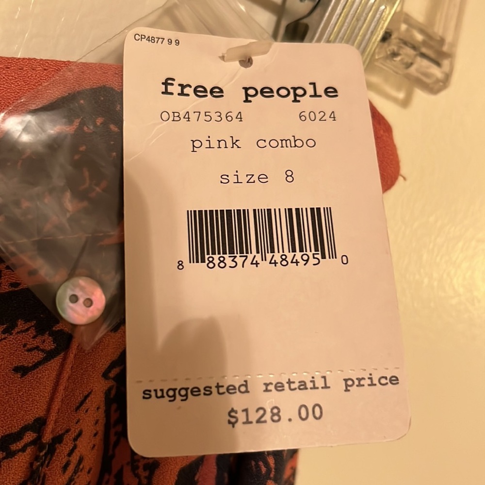 Free People paisley printed Maxi skirt. Nwt, never worn. - Picture 5 of 5